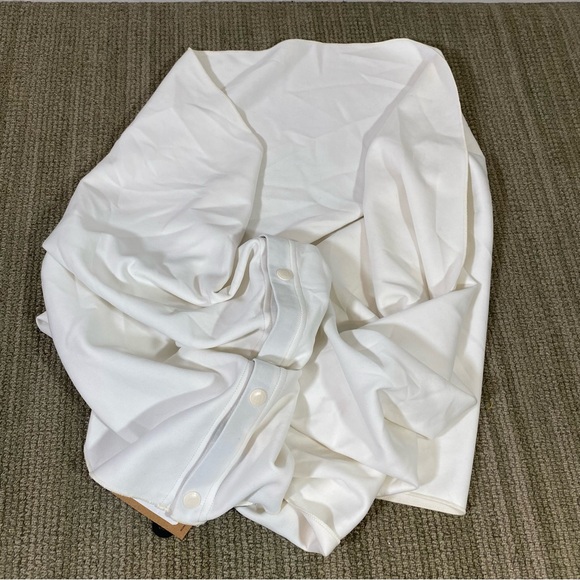 NEW North Face Supine Scarf In White - Picture 4 of 10